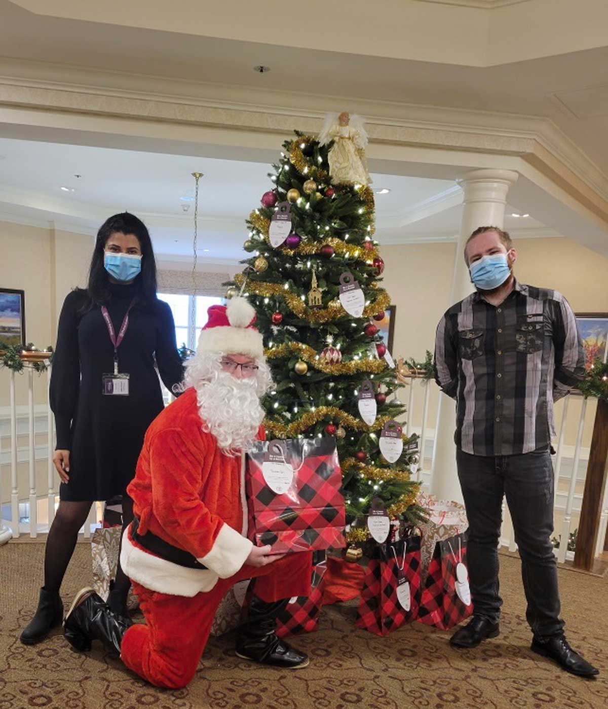 Santa visiting Sunrise Retirement Home in the York Region