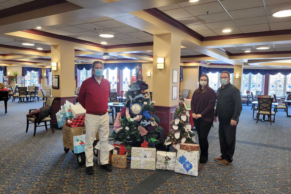 Alzheimer Society of Waterloo Wellington picked up their gifts for their clients donated by staff, residents of Chartwell Terrace