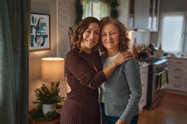 HI Daughter D18 12284 2 Large