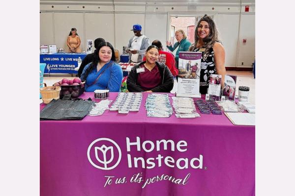 Home Instead Connects With Seniors at the City of Everett Health Fair