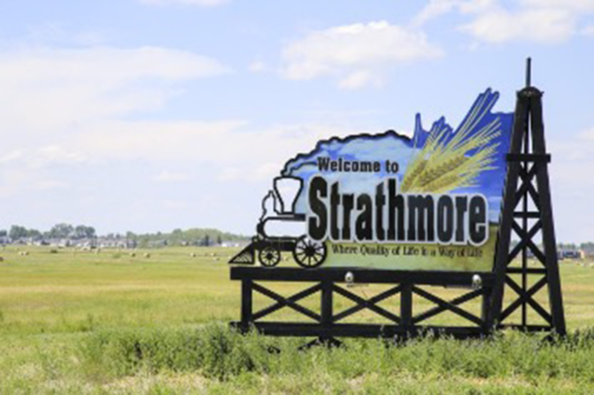 Strathmore Welcome Sign Home Care Service Area of Home Instead Calgary