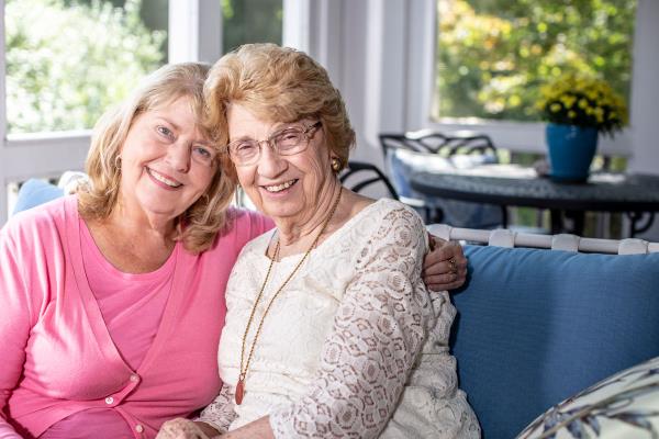 home instead helpful resources to assist family caregivers navigate the aging journey
